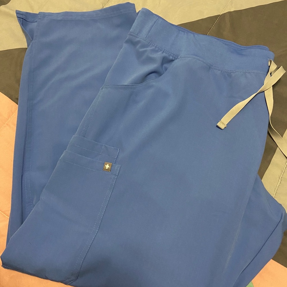 FIGS Kade Cargo Scrub Pants XXL Ceil Blue